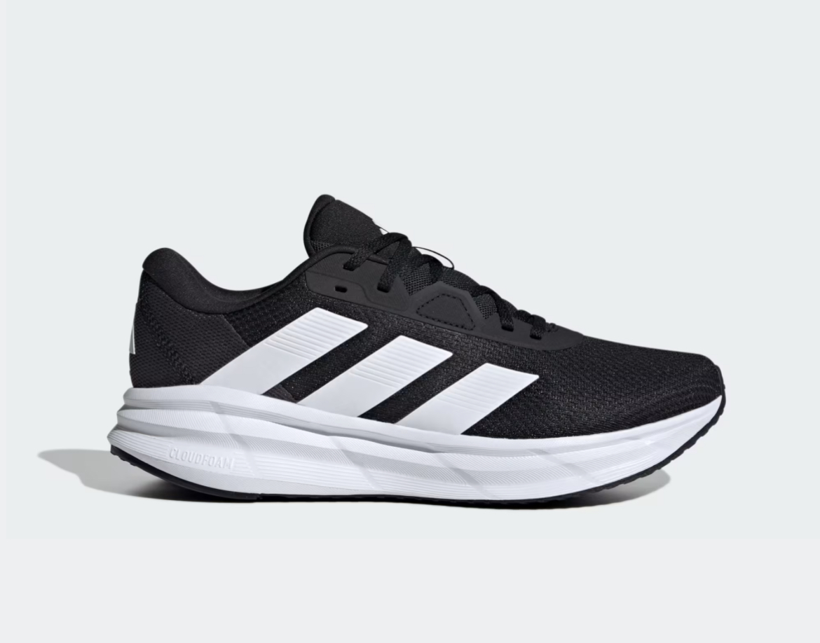 GALAXY 7 RUNNING SHOES
